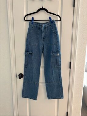Relaxed Blue Boyfriend Cargo Jeans - Women